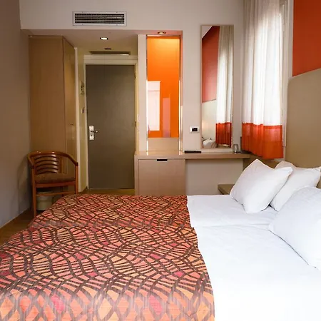 Victoria 3* 纳夫普利翁