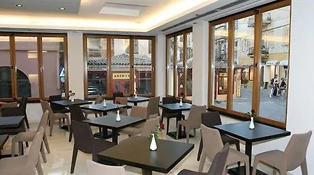 Victoria 3* 纳夫普利翁