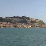 Victoria 3*