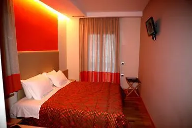 Victoria Hotel